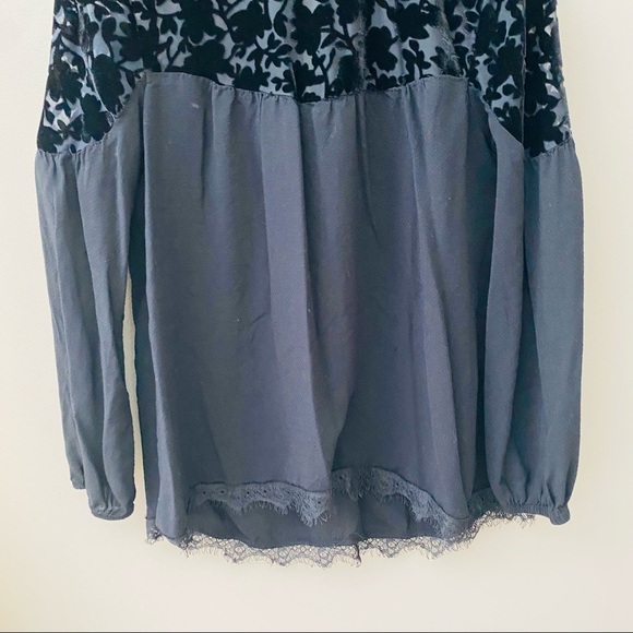 Altar'd State Long Sleeve Velvet Blouse Black Sz Small - Picture 3 of 10